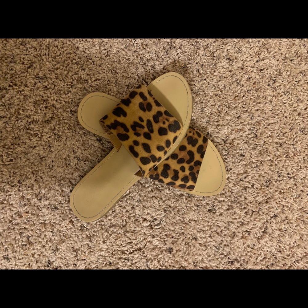 Leopard Print Slides